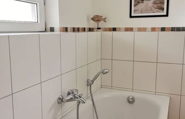 Inviting Apartment Near Lake - Foto 12