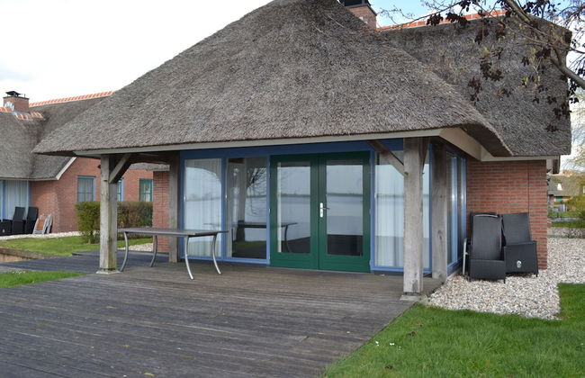 Stylish Thatched Villa with 2 Bathrooms near Giethoorn - Photo 9