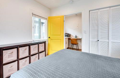 Home 1 Mi to DTLA Room to Work and Relax! - Photo 12