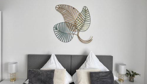 Prime Host Style Apartment - Photo 2