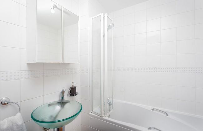 Absolute Stays At The Qube - Families Contractors, Free Wifi - Foto 11