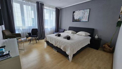 Top Central Stay - Cozy Bedroom & Kitchen in the Heart of the City and Hauptbahnhof - Foto 4