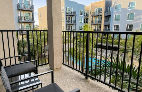 Bright Condo 10 Min from Disneyland With Pool & GYM - Foto 71