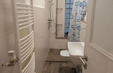 Work and Stay Lüdenscheid 8 Betten 4 Schlafzimmer 2 Duschen mit Billiard und Beamer - Foto 22