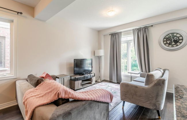 Lakeshore 3BR 2 5BA Townhome 1 min to the Beach - Photo 27