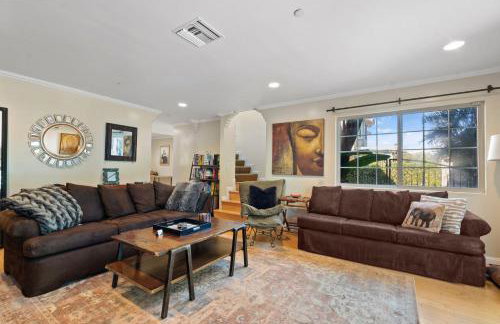 New Listing Burbank Retreat by Colby & Conrad - Foto 4