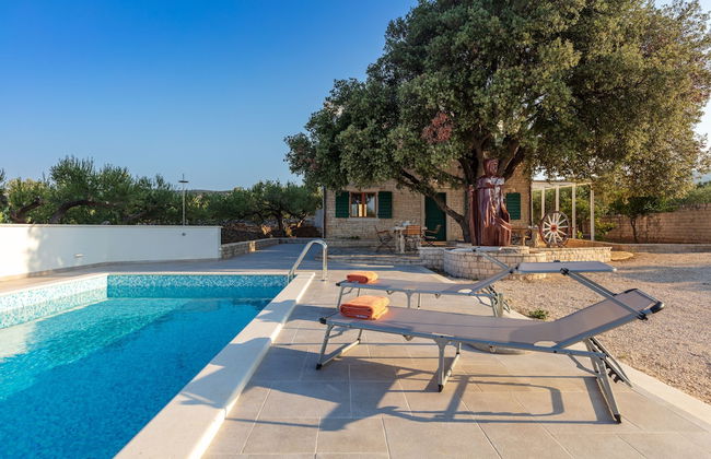 Villa Dubrava - Foto 1