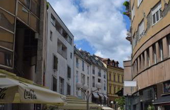 La Zagreb - Foto 31