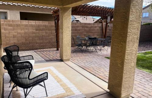 Family Home: Game Room + Yard Near Spring Training - Foto 8