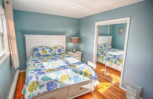 Gorgeous beach house with large pool & private beach, just 3 blocks away!! - Foto 13