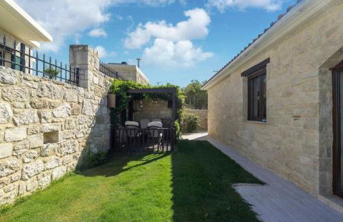 Heraklion Twins House - Private Pool Retreat - Photo 36