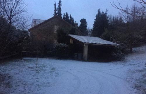 GRANDE MAISON FAMILIALE EN PIERRES SUD ARDÈCHE - Foto 15