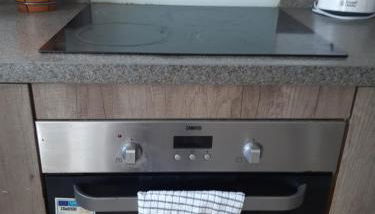 Our Guests Are Royal (KE) - Foto 2