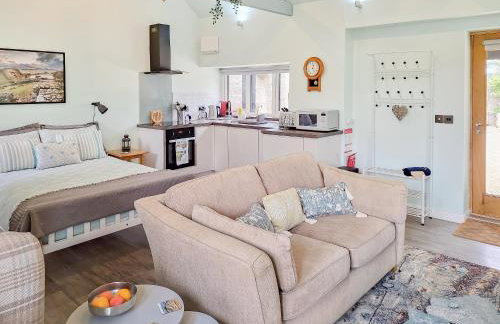 The Studio At Westfield - Photo 5