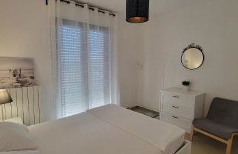 Seafront and Mountain View Penthouse - Foto 14