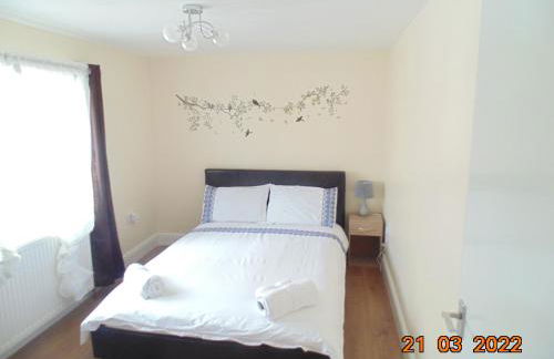 Two beautiful double bedroom Tulip apartment - Foto 21