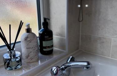 Enyo House Brentford London - Foto 14