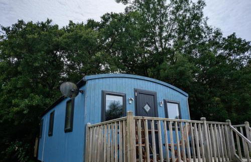 Tranquil Cabin Retreat- Sleeps 2 Parking - Foto 12