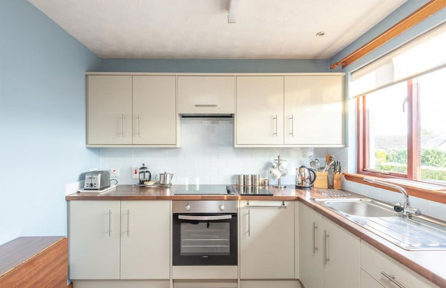 2 Bed Home With Private Garden in the Highlands - Foto 7