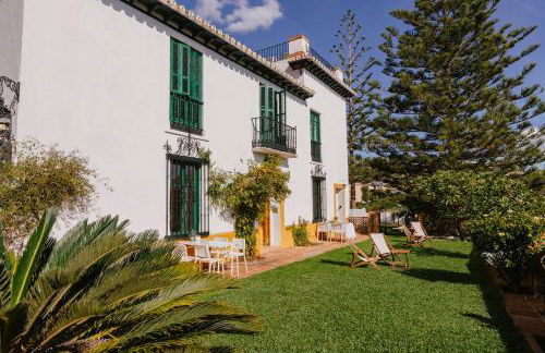 Hacienda Clavero One Garden Apartment - Photo 1