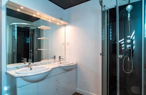 La Cabane des Embruns - 3min de la Plage - Foto 7