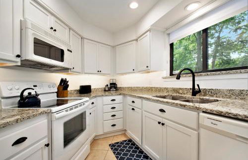 The Tulip Tree House - Photo 12