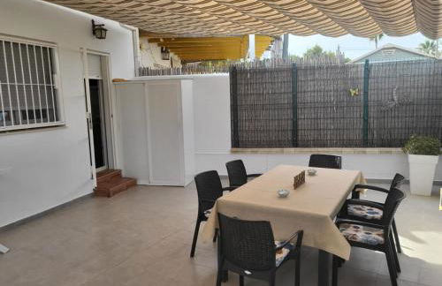 Magnífico adosado con piscina y barbacoa - Foto 26