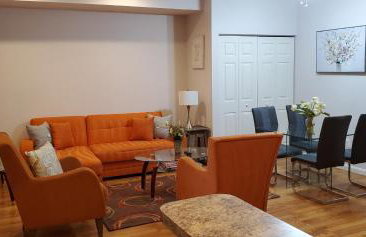 RELAXING 3 BR WITH FREE PARKING AT THE SEQUOIA - Foto 1