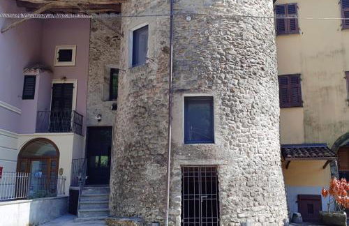 La Torre Medievale - Storia e Comfort - Foto 45