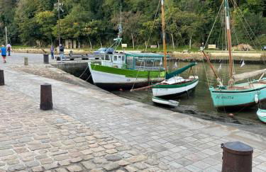 EXCEPTIONNEL Très beau T2 sur le Port de ST Goustan- Vue sur le Port! - Foto 2