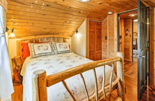 Lodge 88 - Steps to Weiner Lake with Dock and Boat! - Foto 21