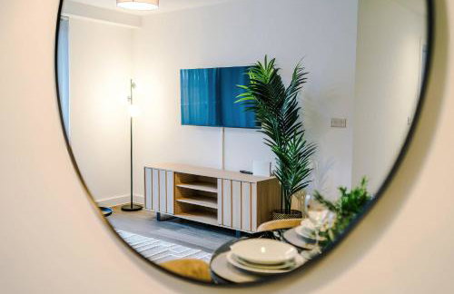 Modern 2BR Apartment w Secure Parking Salford - Foto 13