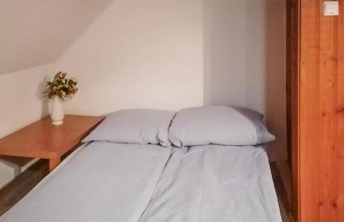 4 Bedroom Gorgeous Home In Kamianna - Photo 8