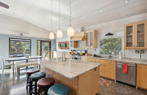 Folly Vacation 620 Three Bedroom Home, one block to the beach and pet friendly - Foto 13