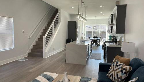 Luxury 4 Bedroom 5 Bath Townhome Downtown Indpls 2226 - Foto 4