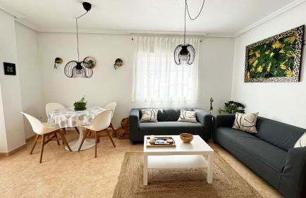 Low Price Modern Apartment Aircon & Filter Water - Foto 1