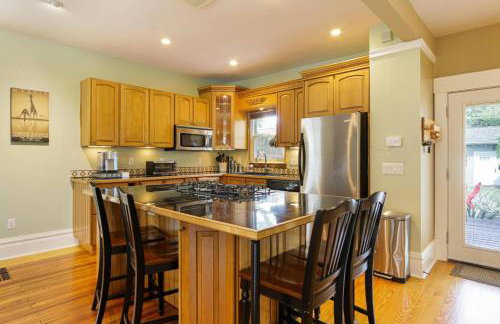 Home with Garage, Hot Tub, near OSU & Short North - Photo 31