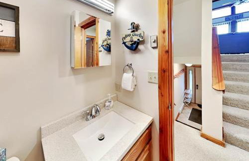 Alpine Loft and Lake - Foto 17