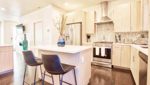 Beautiful 3 Bedroom Townhouse in Old Town North, Brewery District - Foto 5