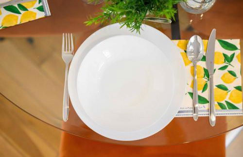 Metrolink Steps Away • Fast City & Airport Links - Foto 18