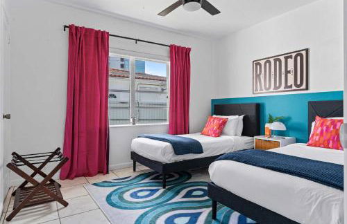 Retro Rewind - Location parking and all the vibes - Foto 23