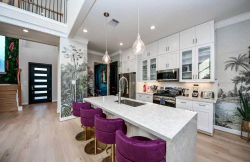 BrandNew! Secret Garden HTX |5BR w/GameRoom+HotTub - Foto 10