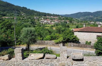 Charming Villa with Pool and Jacuzzi - Terras de Bouro - Foto 45