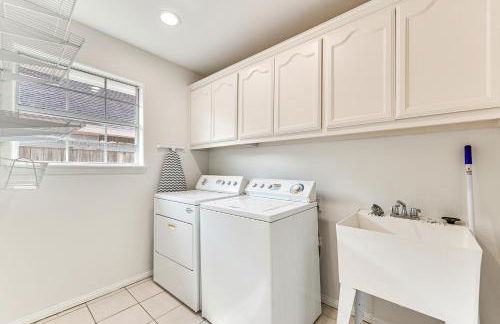 Fenced Yard Home Near Hospitals in Edinburg! - Photo 23