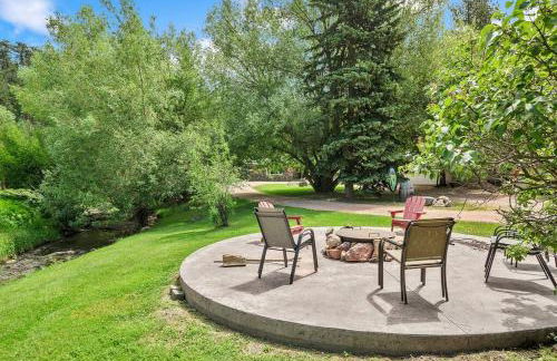 Secluded Stay in a Wonderful Creekside Getaway - Foto 30