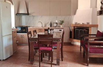 IRENE'S village home - Photo 13