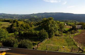 Appartement charmant à Saint-Côme-d'Olt - 80 m² avec balconc - Photo 8