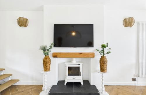 Luxury Beach Stay with Hot Tub - Foto 8