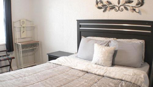 2BR - Parking - 5 Min to North Shore! - Foto 2