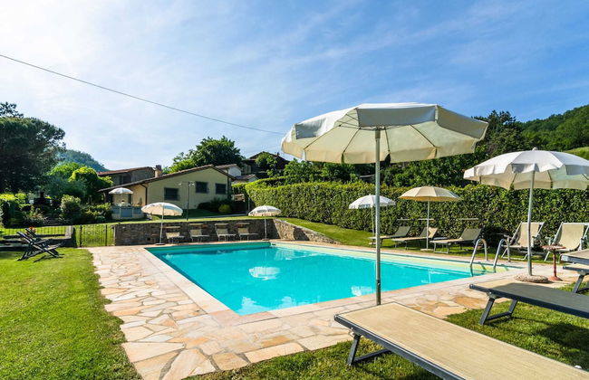 Beautiful Cottage in Dicomano With Swimming Pool - Foto 54